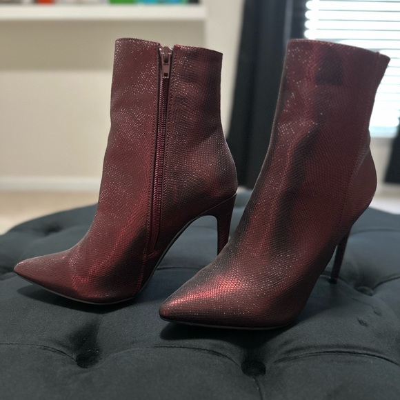 Dark Red Metallic Ankle Boots - Size 9 - Never Worn - Picture 3 of 15